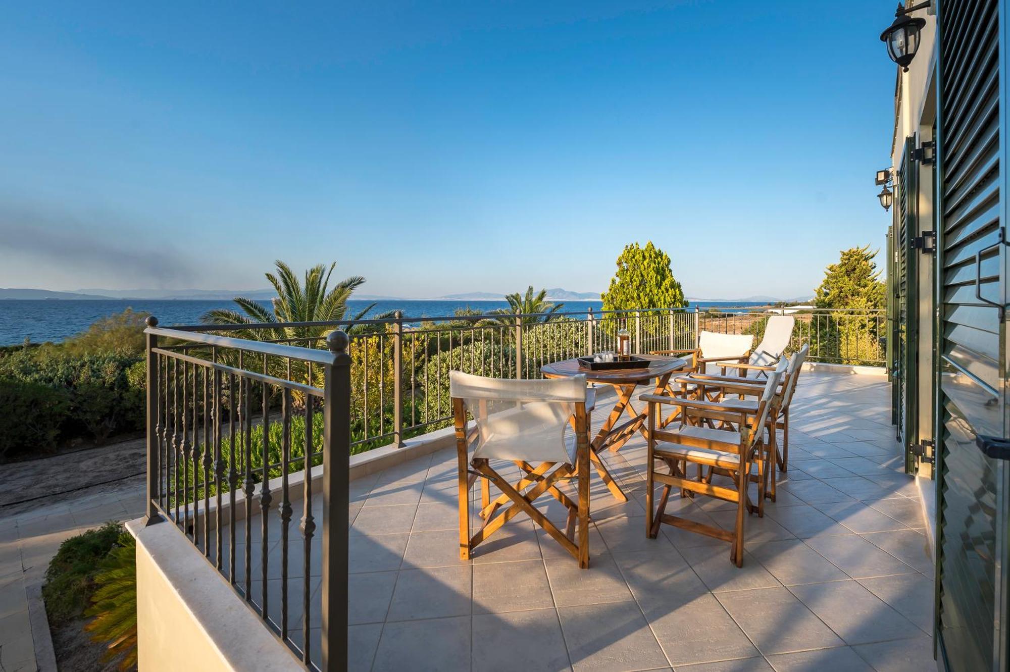 Marfaia - Villa By The Sea Agioi Екстериор снимка